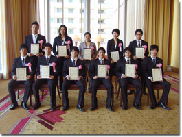 2011Nxu㌎X|[c܁v\