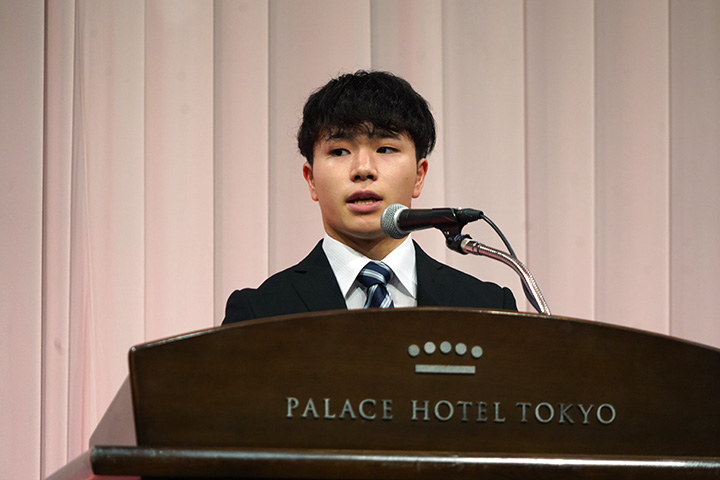 岡慎之助選手