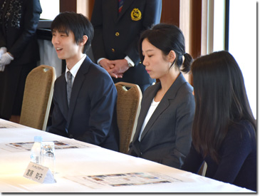 会場様子