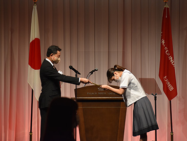 認定書授与 浅尾萌々香選手